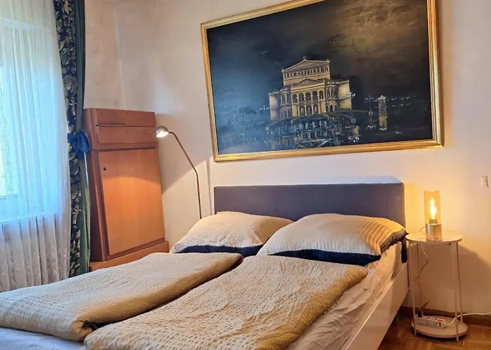 Living Homestay szállás *